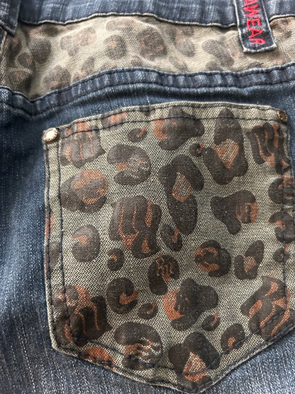 Rocawear Navy Blue Classic Animal Print Jeans. Size 20